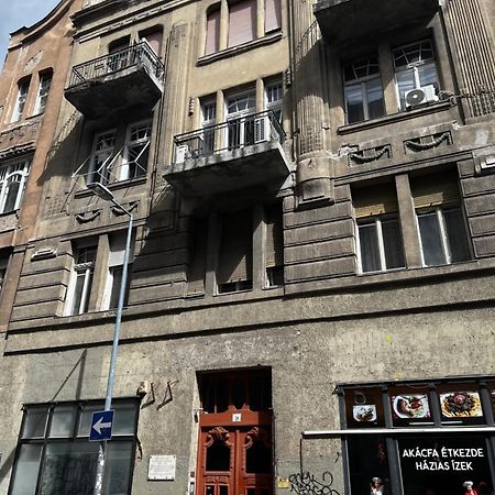 A+ Budapest Downtown Apartments Akacfa Екстер'єр фото