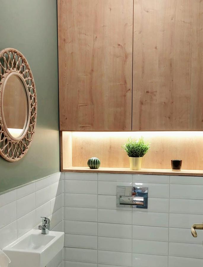 A+ Budapest Downtown Apartments Akacfa Екстер'єр фото