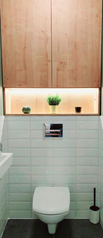 A+ Budapest Downtown Apartments Akacfa Екстер'єр фото