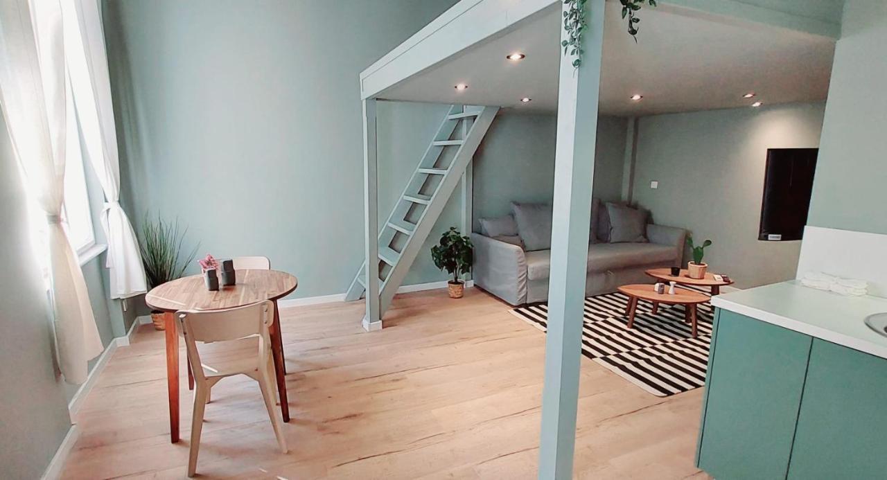 A+ Budapest Downtown Apartments Akacfa Екстер'єр фото