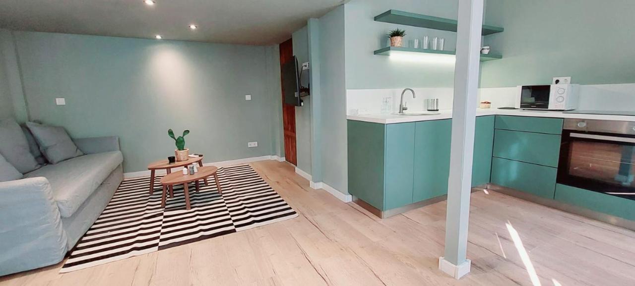 A+ Budapest Downtown Apartments Akacfa Екстер'єр фото