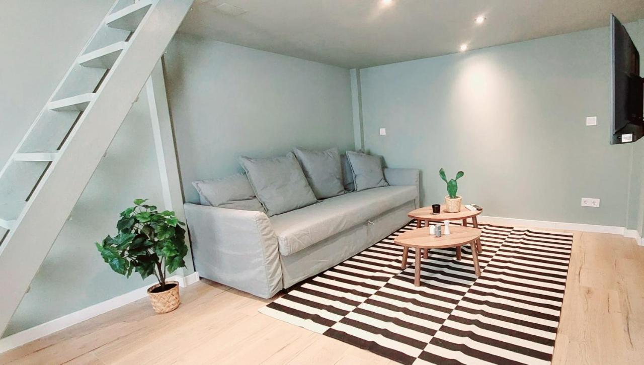 A+ Budapest Downtown Apartments Akacfa Екстер'єр фото